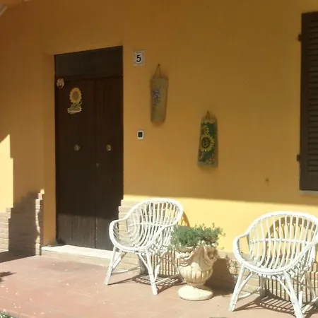 公寓 Casa Di Campagna 莫斯西亚诺·圣安吉罗